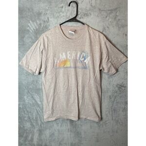 America Adult Medium Beige Tshirt